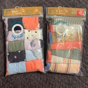2 packs of Girls Underwear